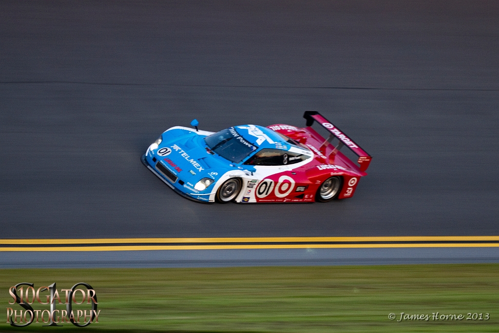 2013-24-hours-Daytona-IMG_4564-012913.jpg