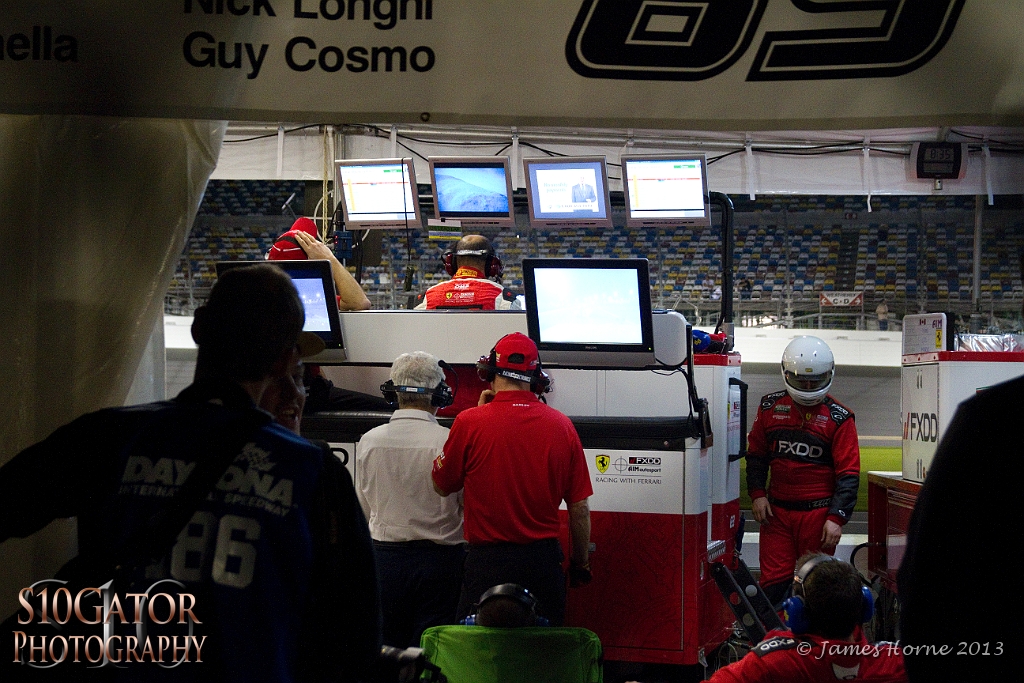 2013-24-hours-Daytona-IMG_4716-013013.jpg